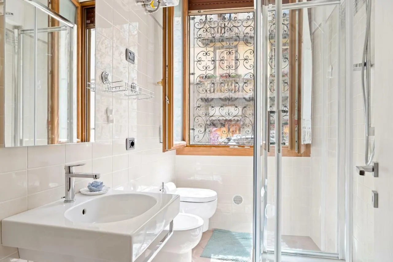 Florence San Jacopino Apartment Italy