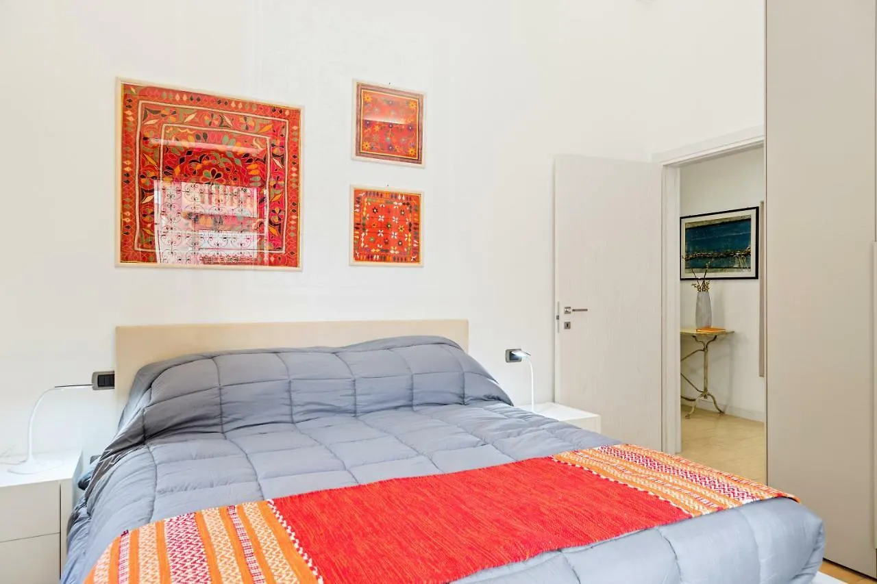 Florence San Jacopino Apartment